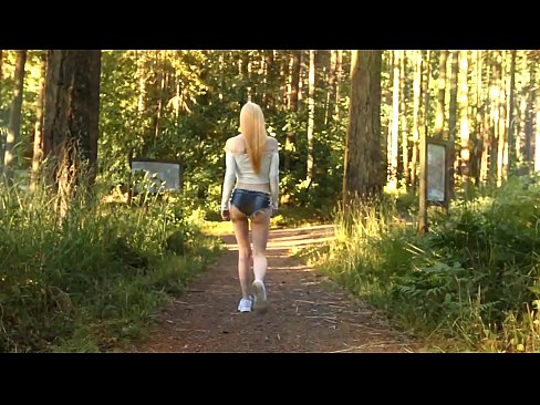 ❤️ Убавата жена полека се движи, а не голо видео ❤ Порно на порно mk.hdpornpics.ru ❌❤